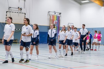 Bild 56 - F Loewinnen Hallen Cup